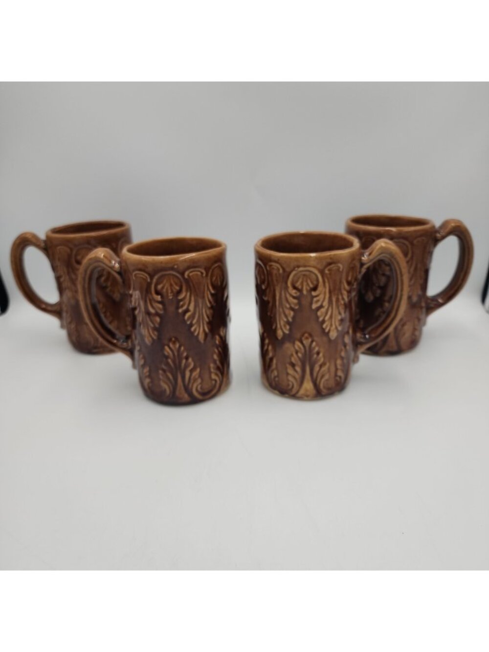 Vintage BENNINGTON ROCKINGHAM GLAZE STONEWARE MUG SET OF FOUR Brown